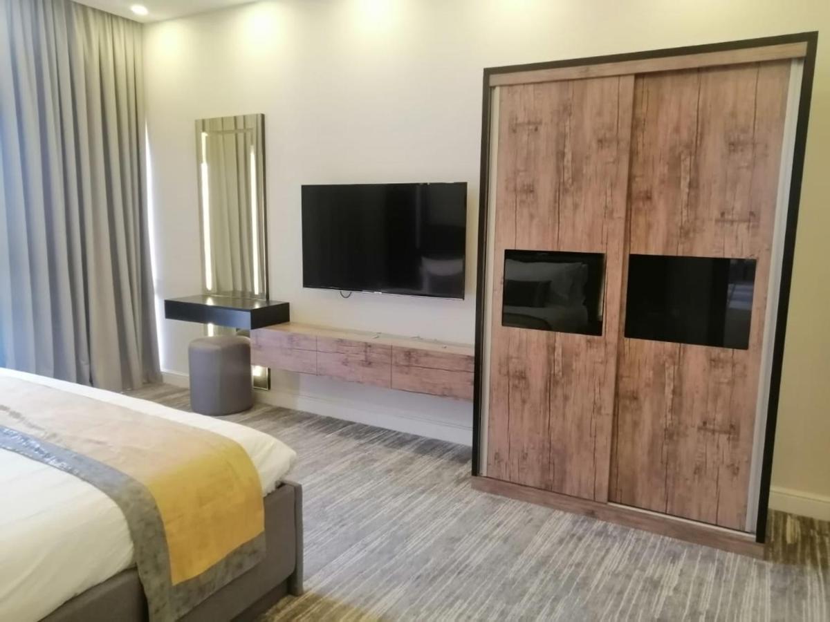 Clowzer Hotel Appartments Rijad Zewnętrze zdjęcie