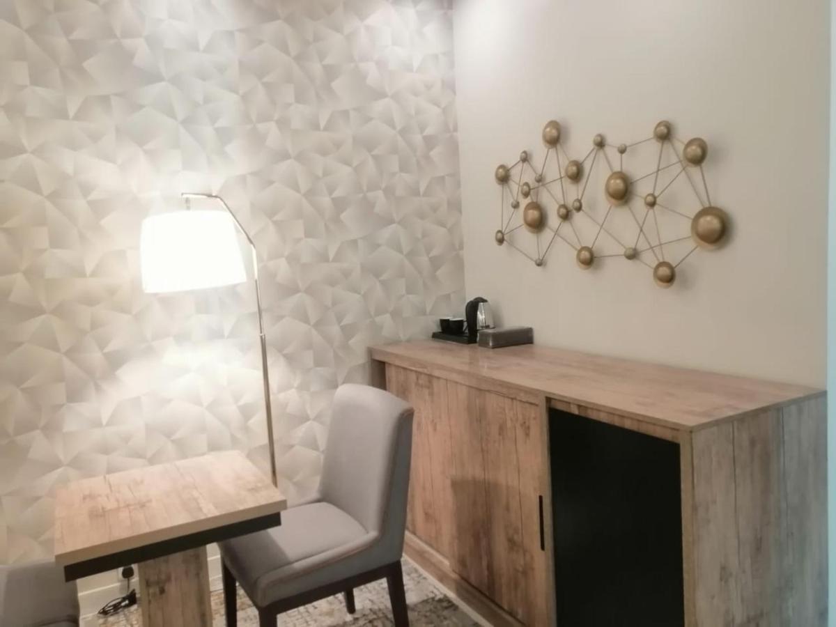 Clowzer Hotel Appartments Rijad Zewnętrze zdjęcie